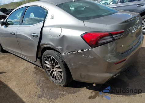 2021 Maserati Ghibli S из США, поврежденный, VIN ZAM57YSA1M1357656